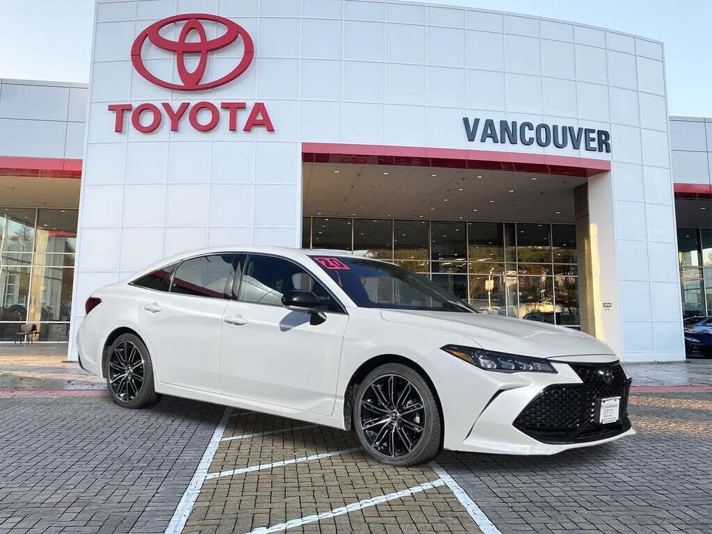 2020 TOYOTA Avalon