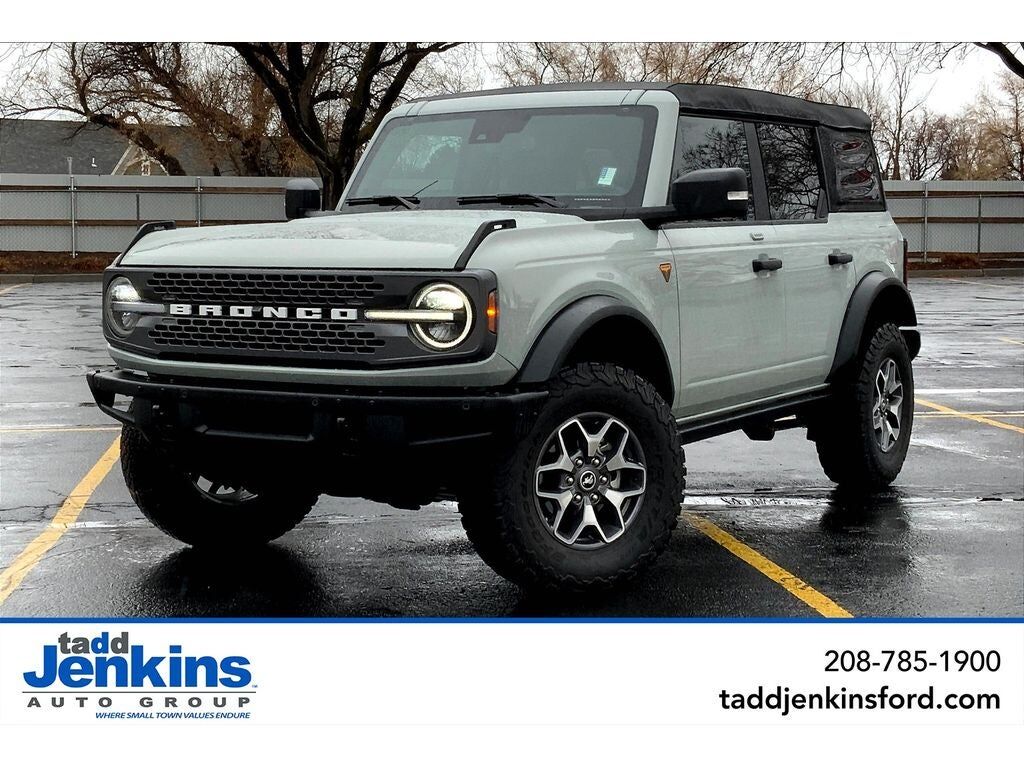 2023 FORD Bronco