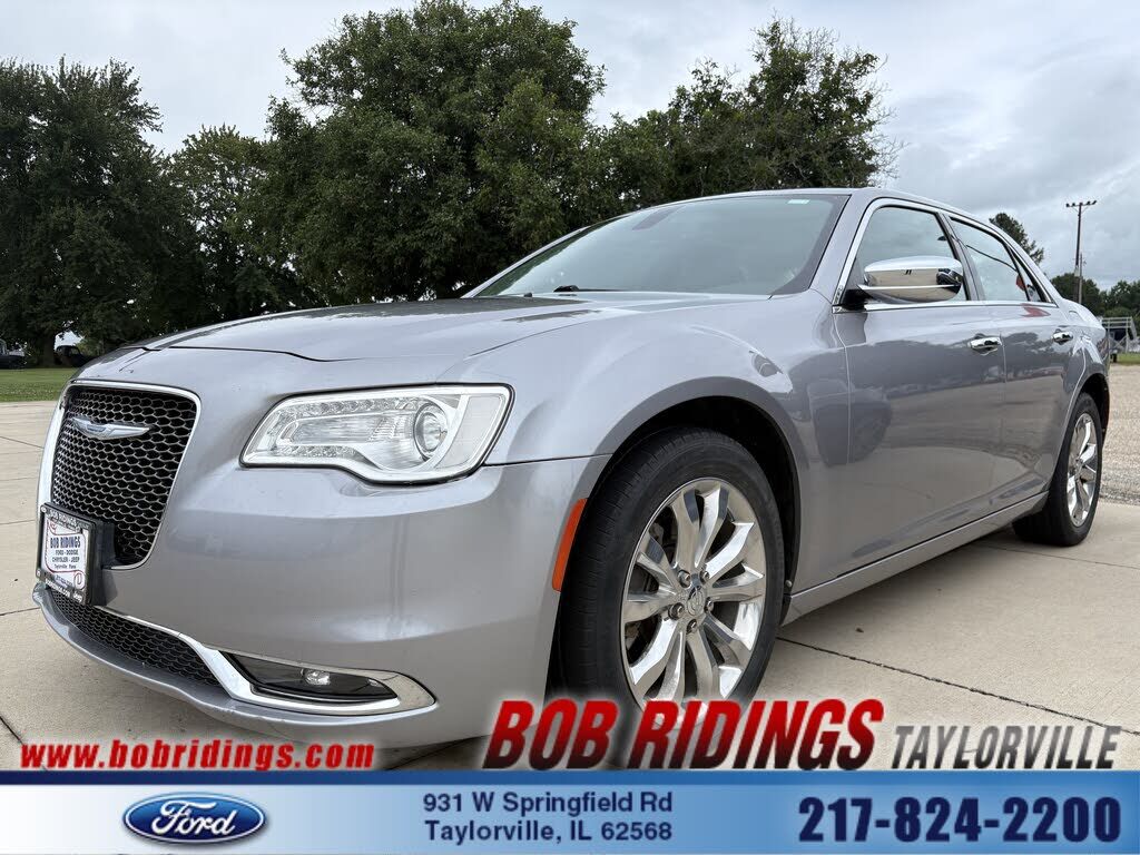 2017 CHRYSLER 300