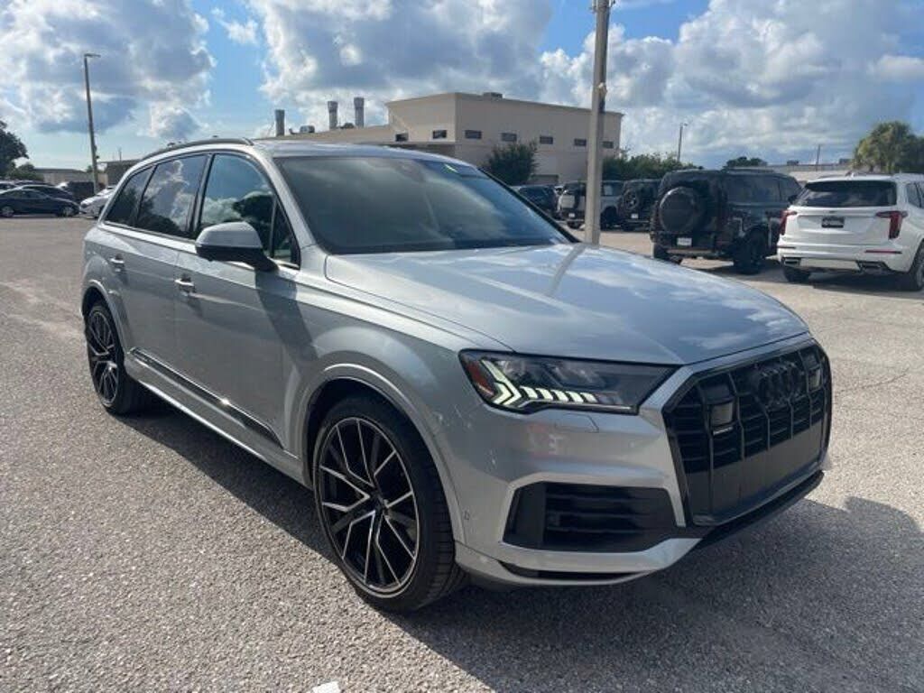 2023 AUDI Q7