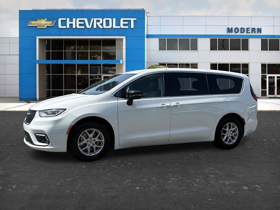2024 CHRYSLER Pacifica