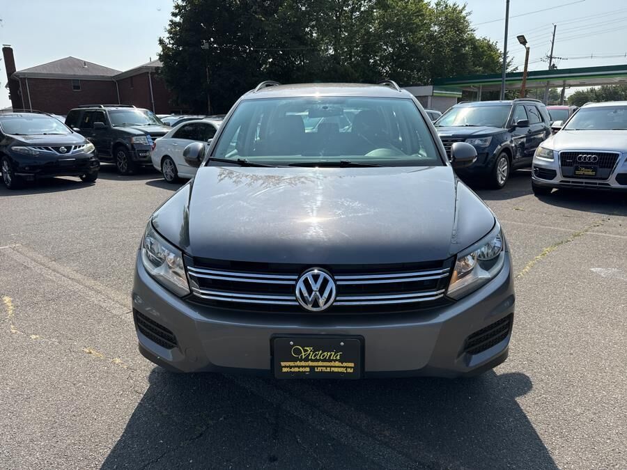 2018 VOLKSWAGEN Tiguan Limited
