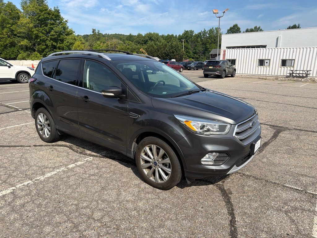 2017 FORD Escape