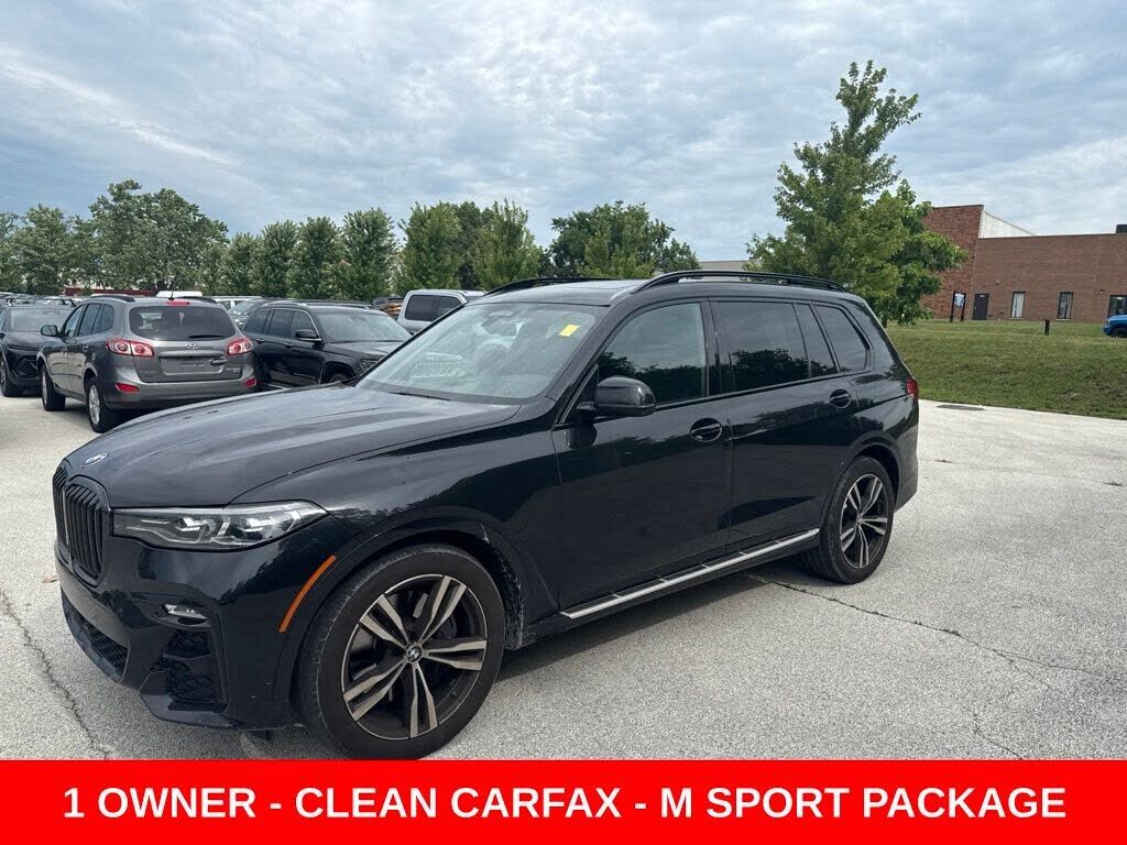 2022 BMW X7