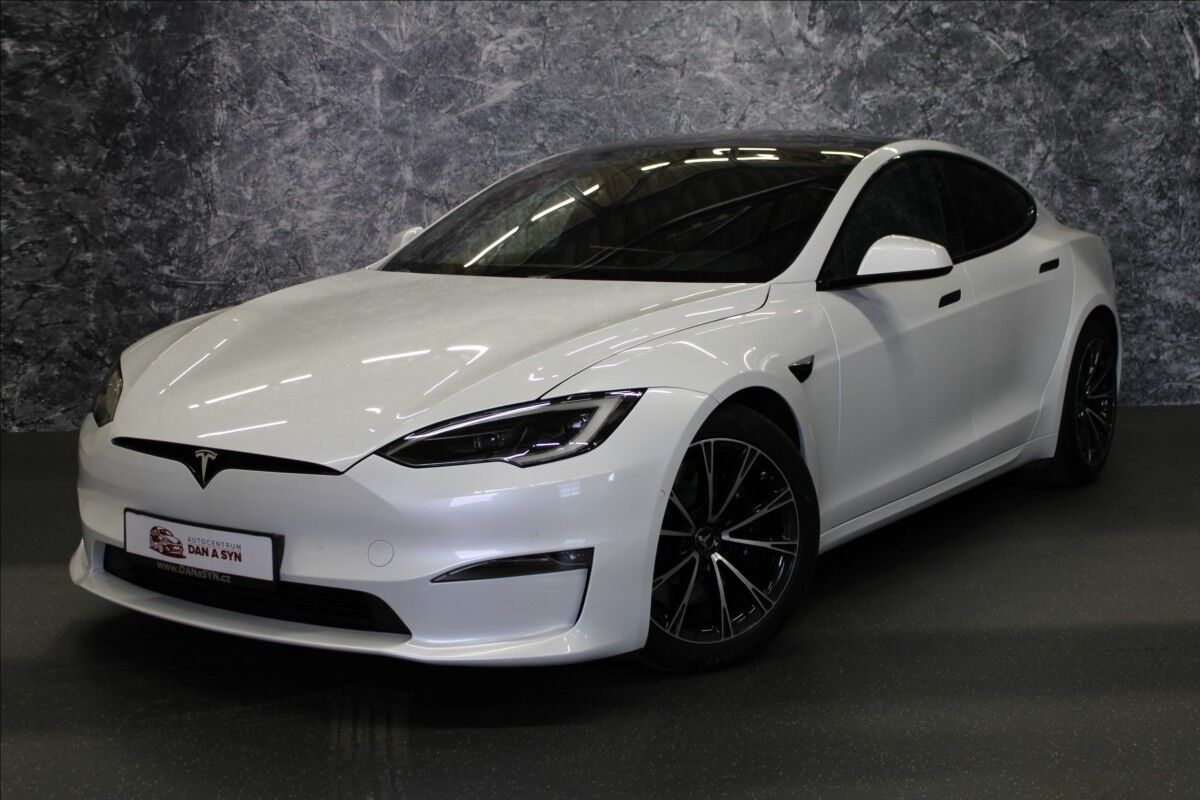 2023 TESLA Model S