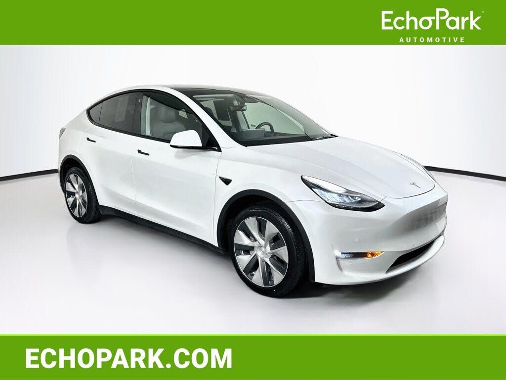 2022 TESLA Model Y