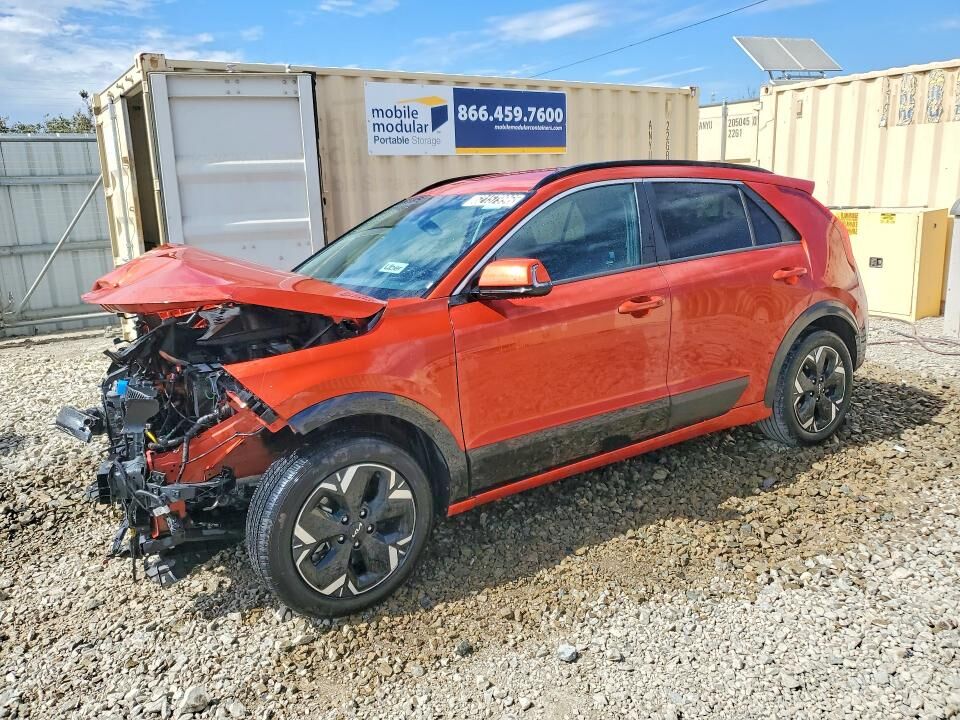2023 KIA Niro
