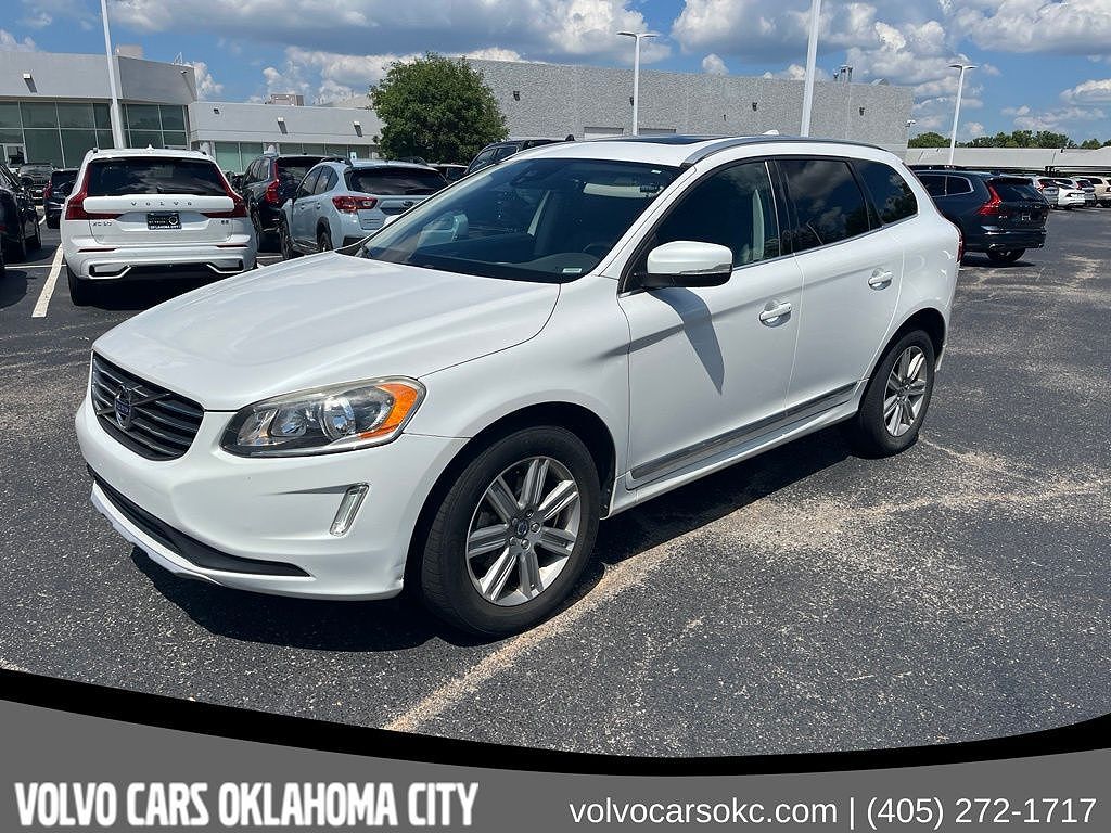 2017 VOLVO XC60