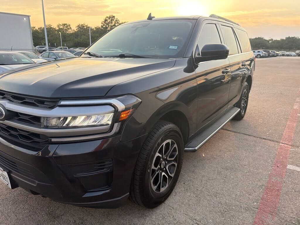 2022 FORD Expedition