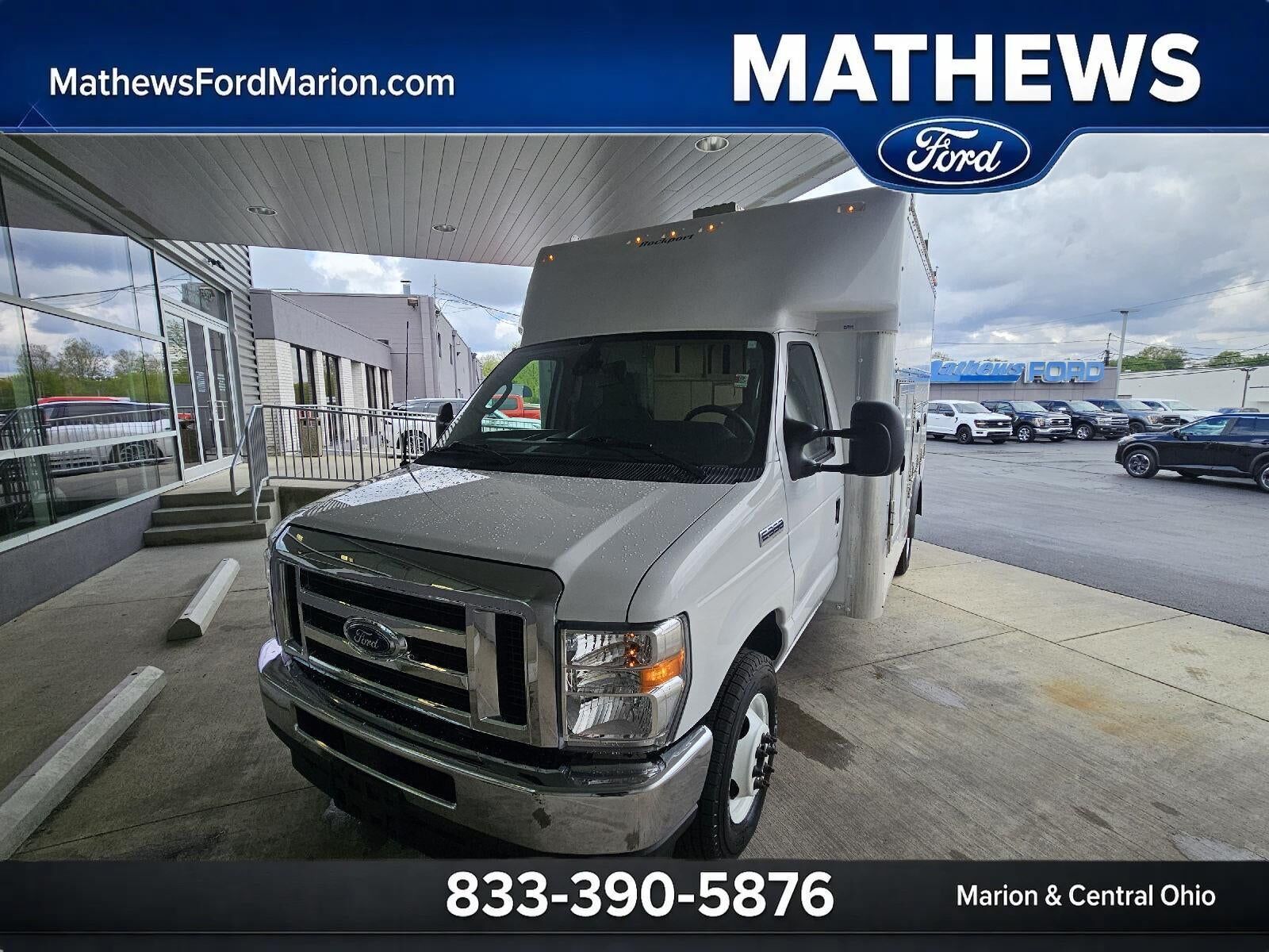 2023 FORD E-350