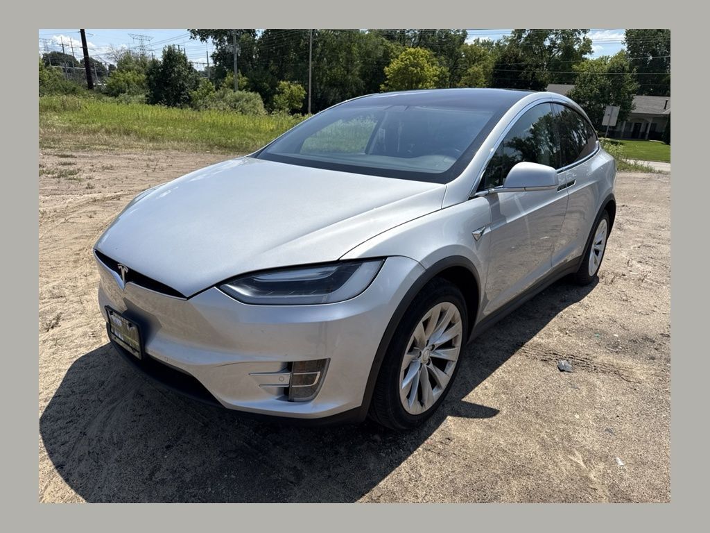 2016 TESLA Model X