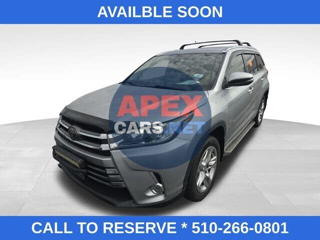 2017 TOYOTA Highlander