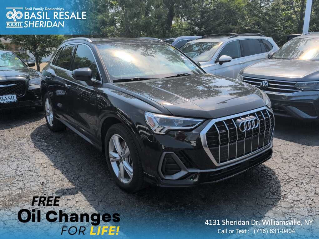 2022 AUDI Q3