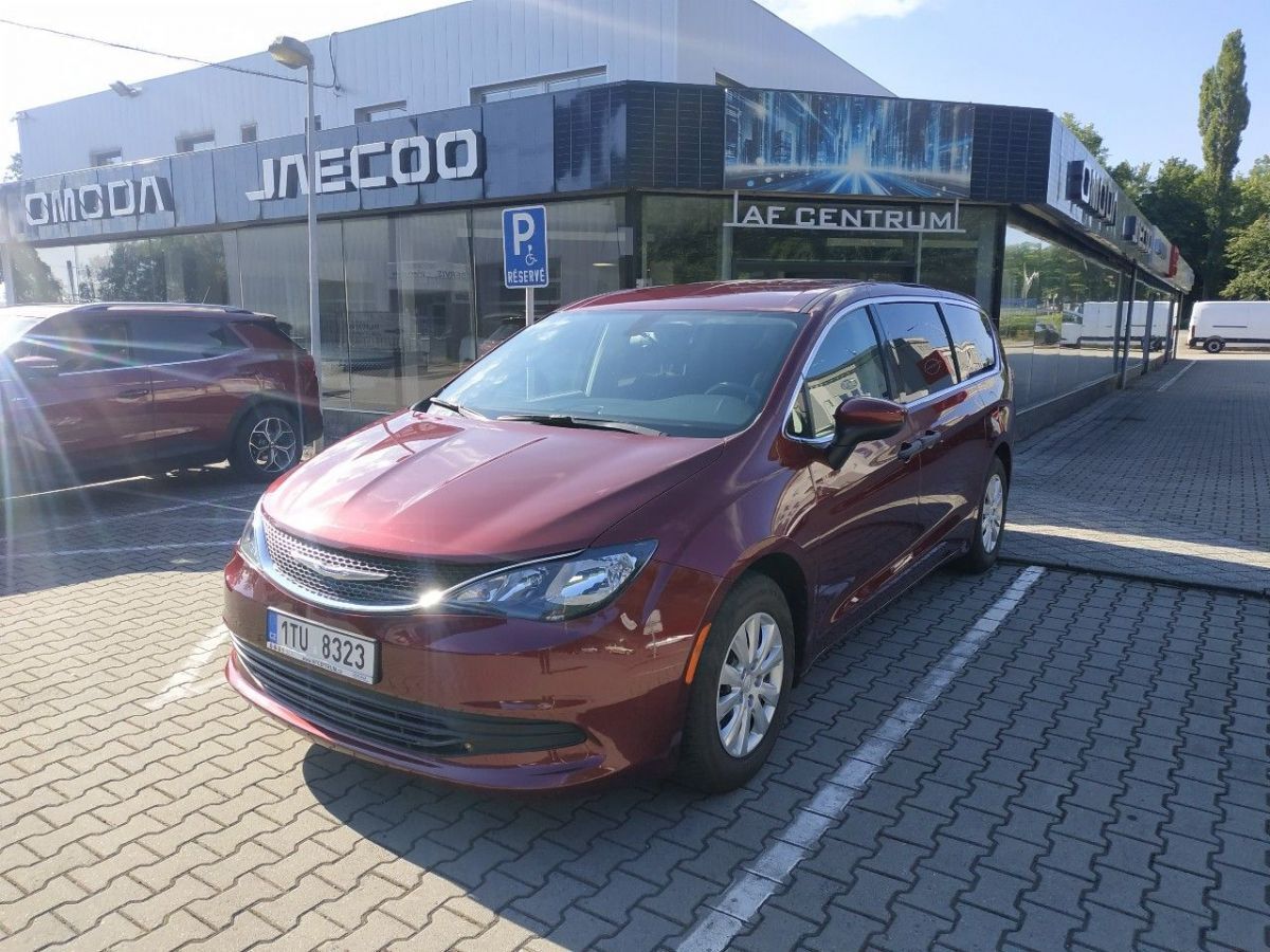 2018 CHRYSLER Pacifica