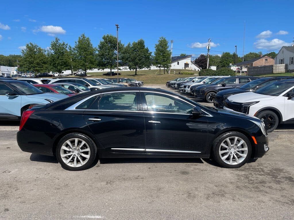 2016 CADILLAC XTS