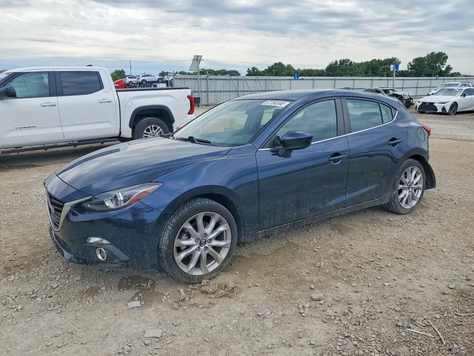2014 MAZDA Mazda3