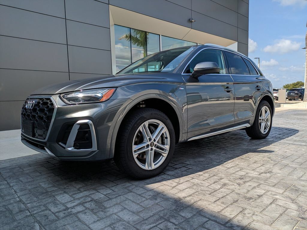 2025 AUDI Q5 e