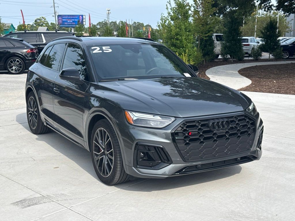 2025 AUDI SQ5