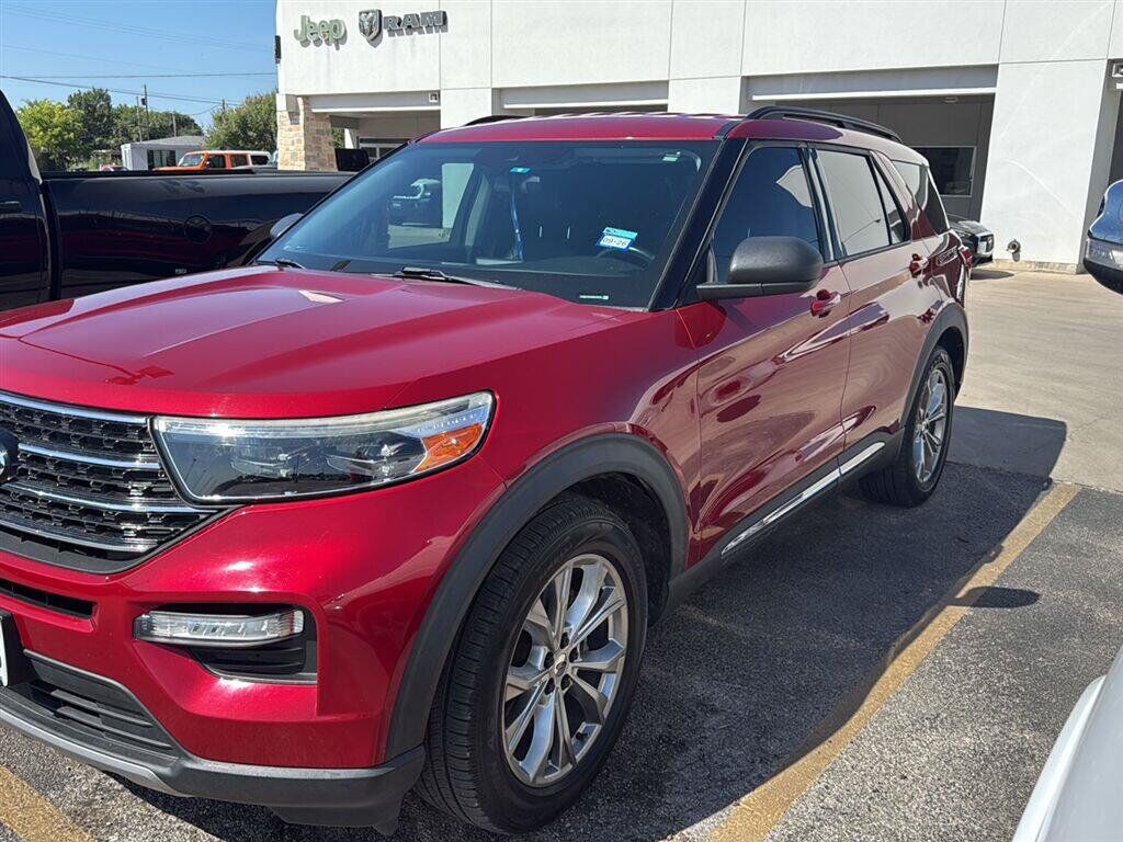2021 FORD Explorer