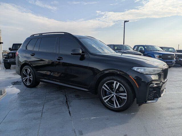 2021 BMW X7