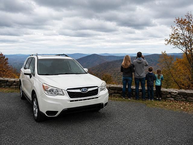 2016 SUBARU Forester