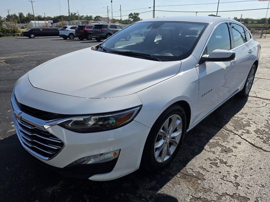 2024 CHEVROLET Malibu