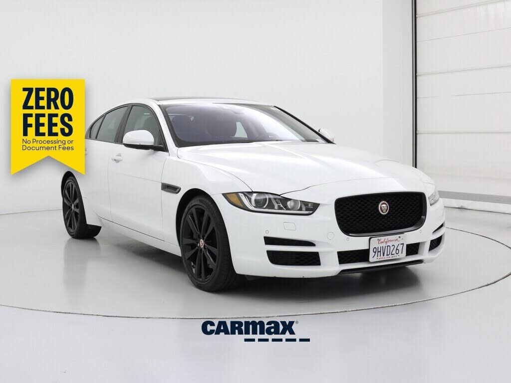 2017 JAGUAR XE