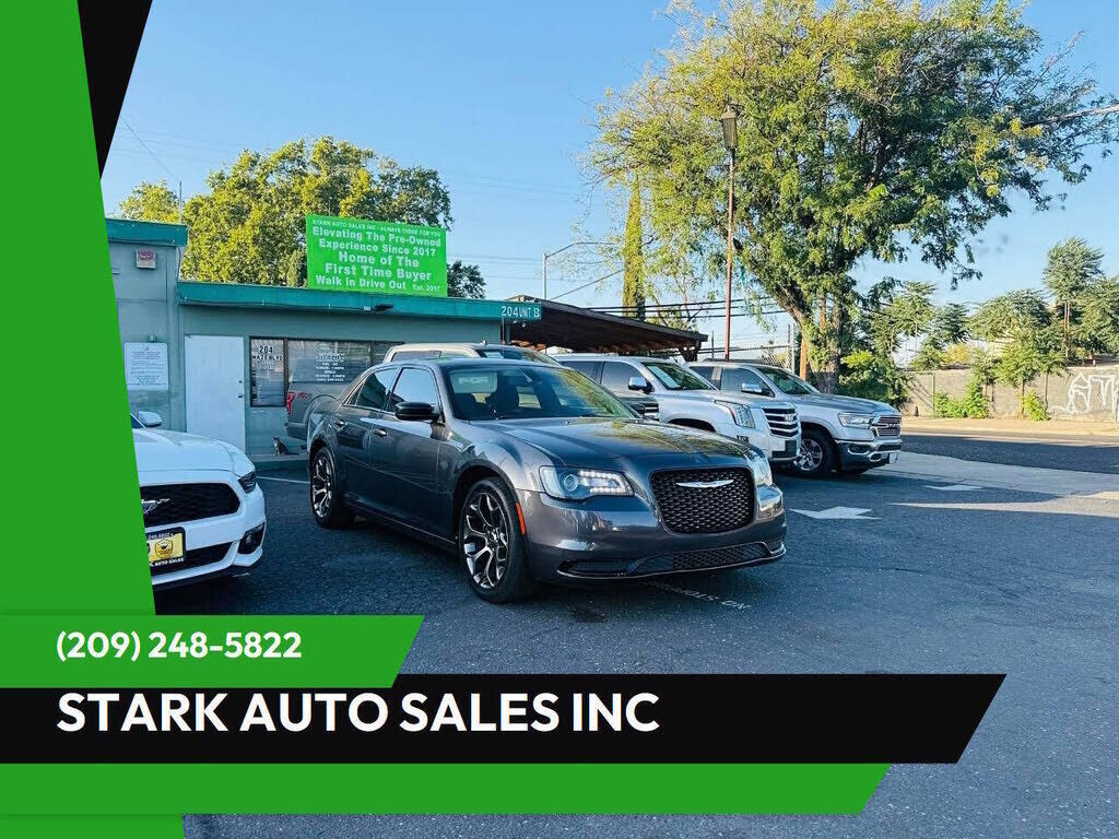 2018 CHRYSLER 300