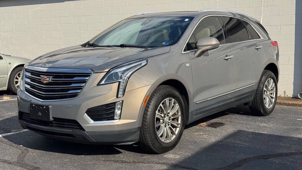 2017 CADILLAC XT5