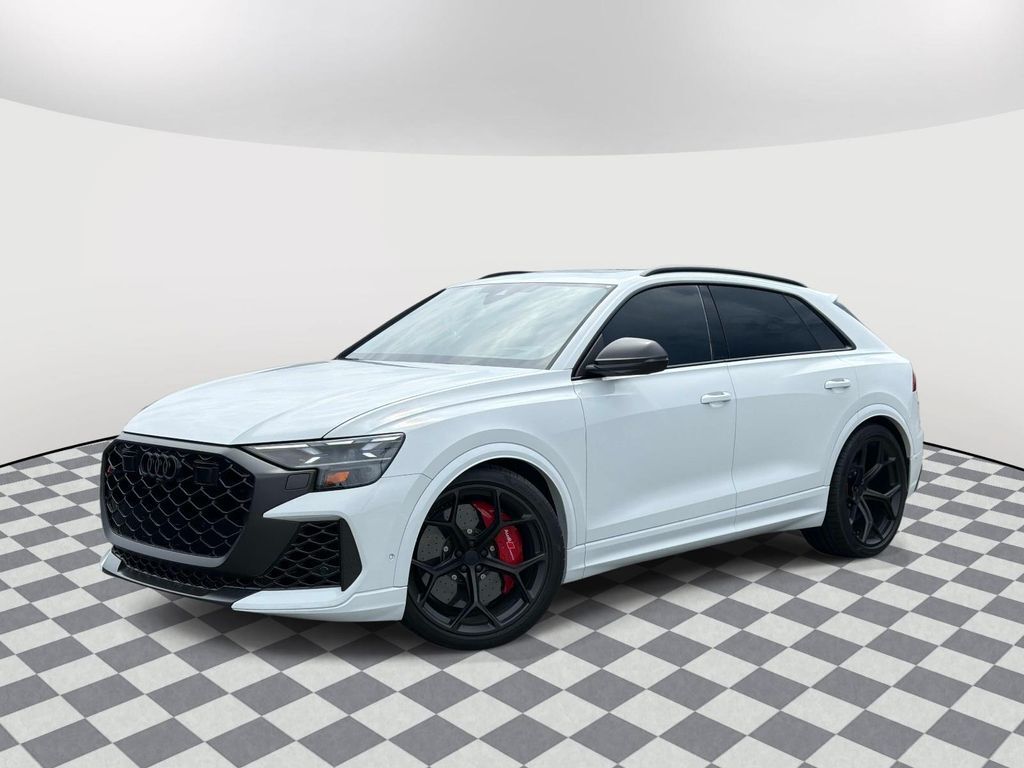 2026 AUDI RS Q8
