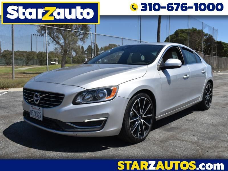 2016 VOLVO S60