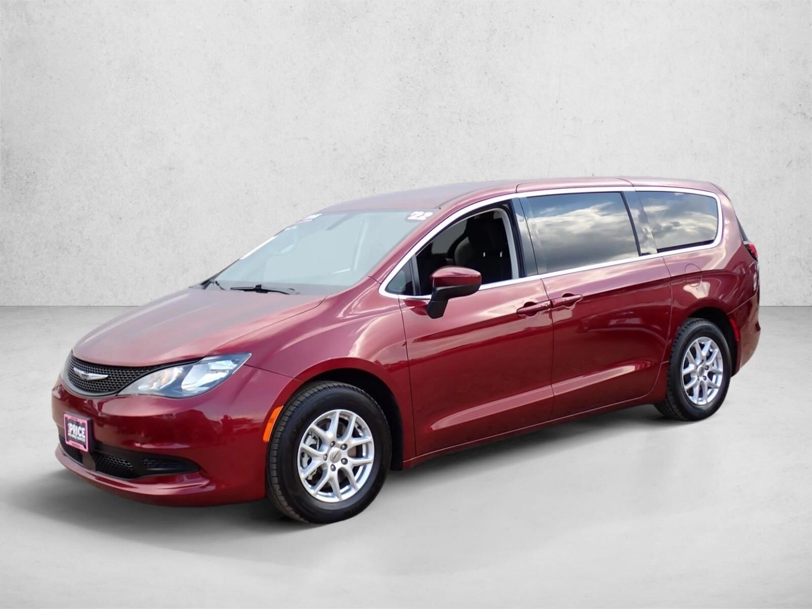 2022 CHRYSLER Voyager