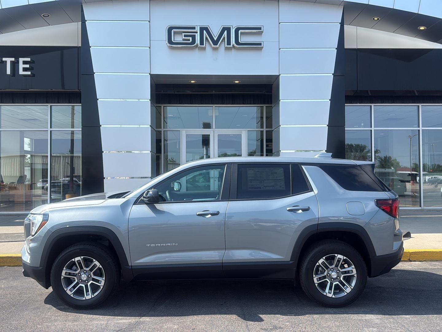 2027 GMC Terrain