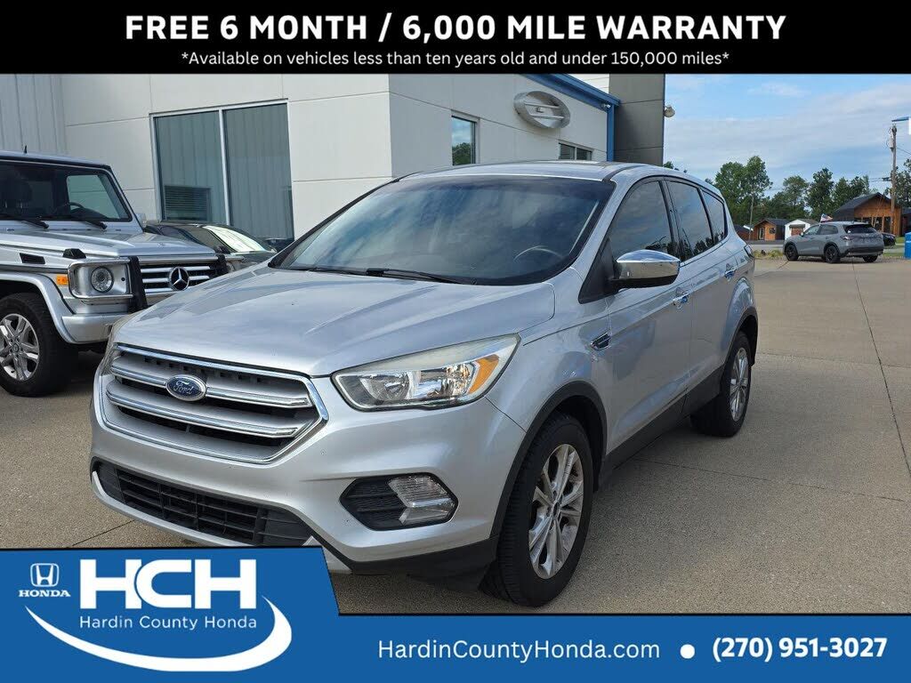 2017 FORD Escape