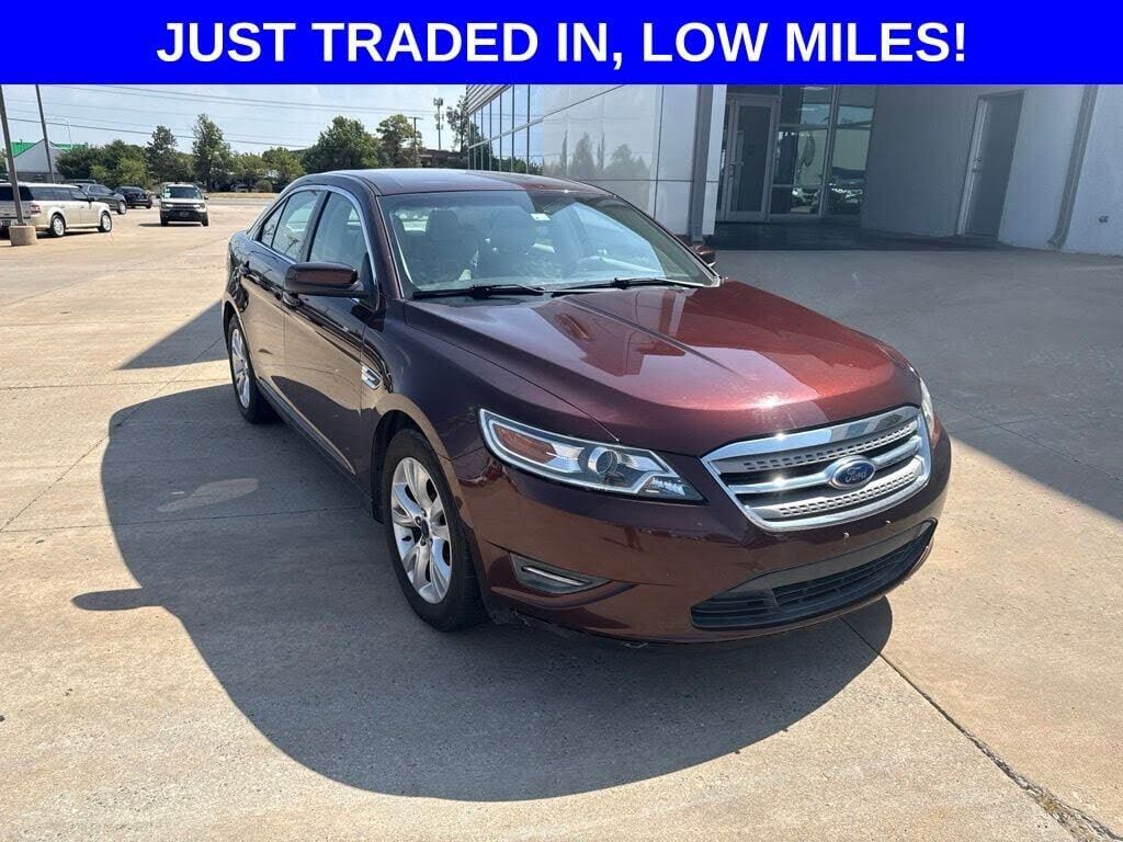 2012 FORD Taurus