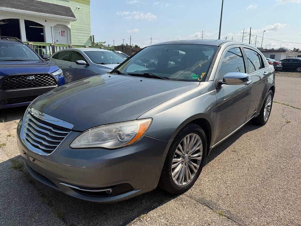 2012 CHRYSLER 200