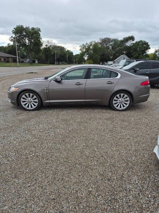 2009 JAGUAR XF