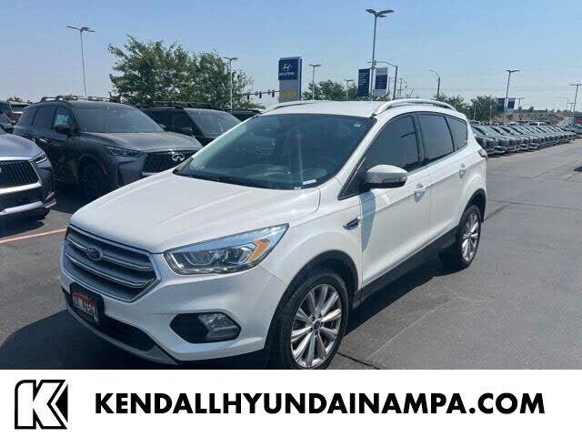 2017 FORD Escape