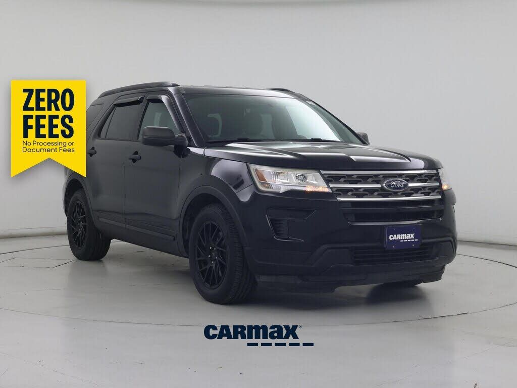 2018 FORD Explorer