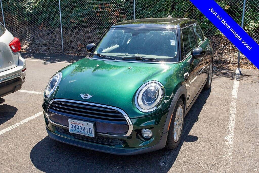 2018 MINI Cooper