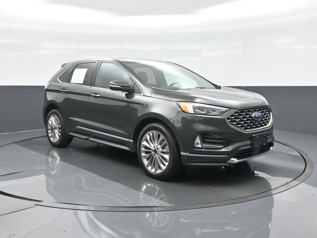 2022 FORD Edge