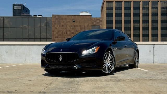 2017 MASERATI Quattroporte