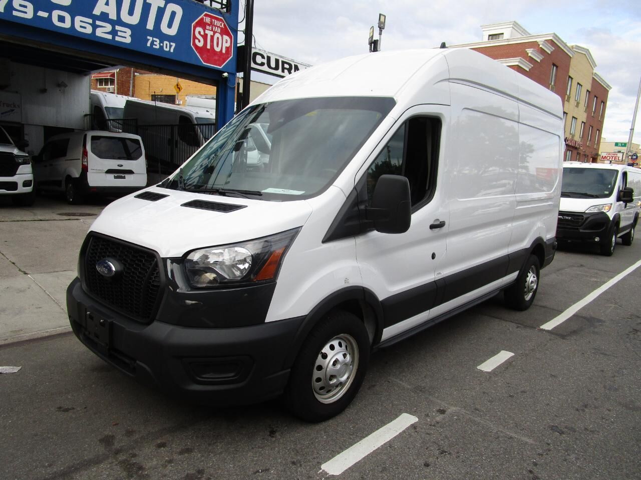 2023 FORD Transit