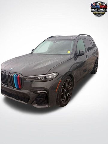 2022 BMW X7