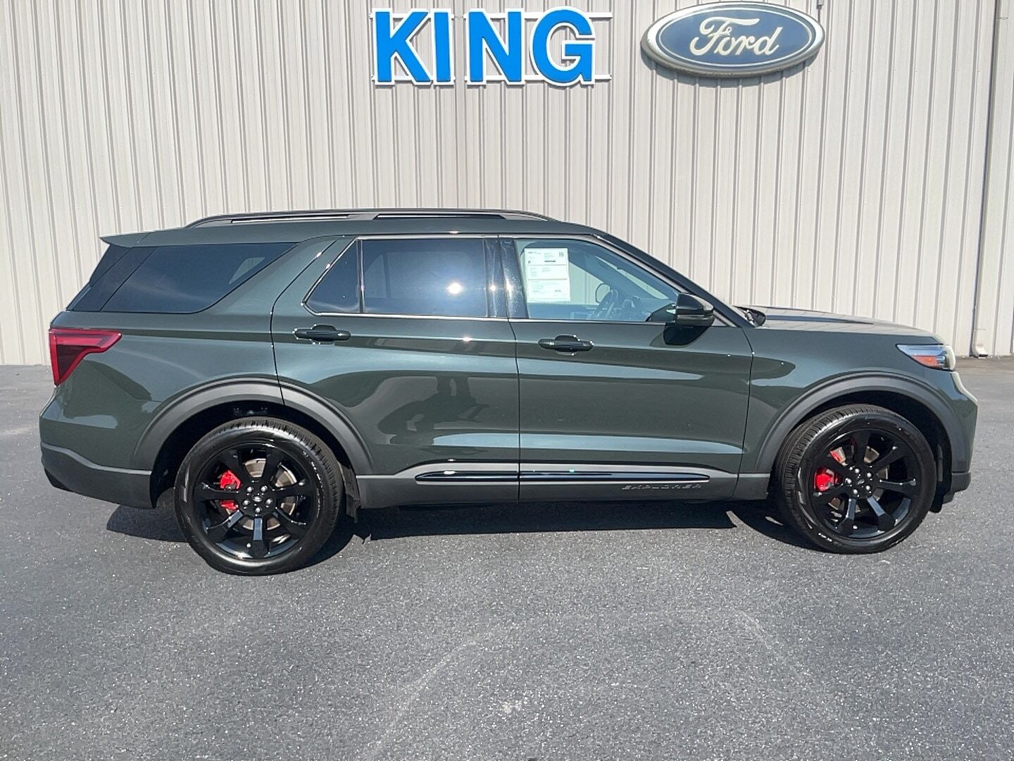 2024 FORD Explorer