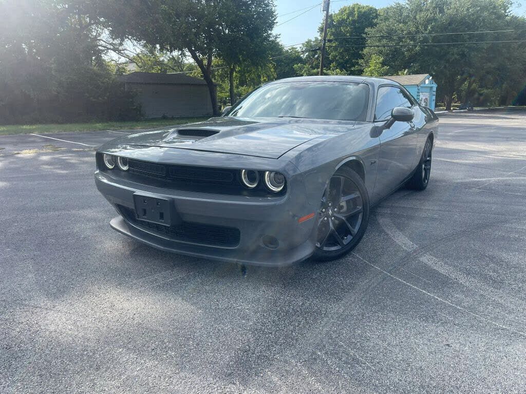 2023 DODGE Challenger