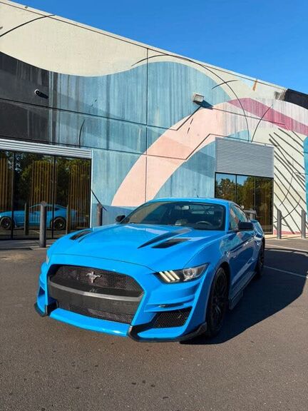 2017 FORD Mustang