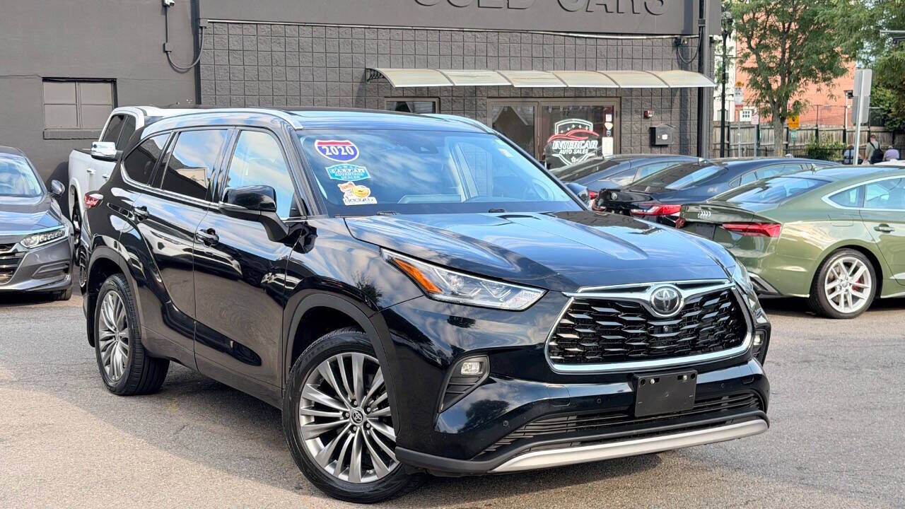 2020 TOYOTA Highlander