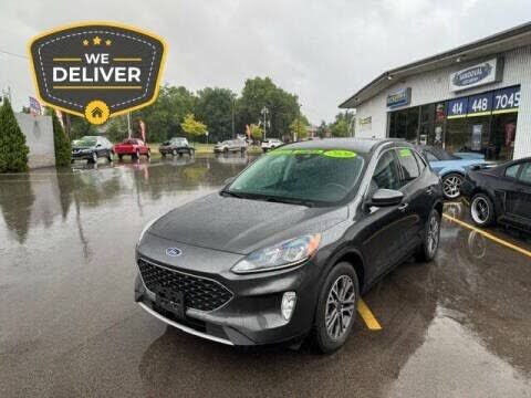2020 FORD Escape