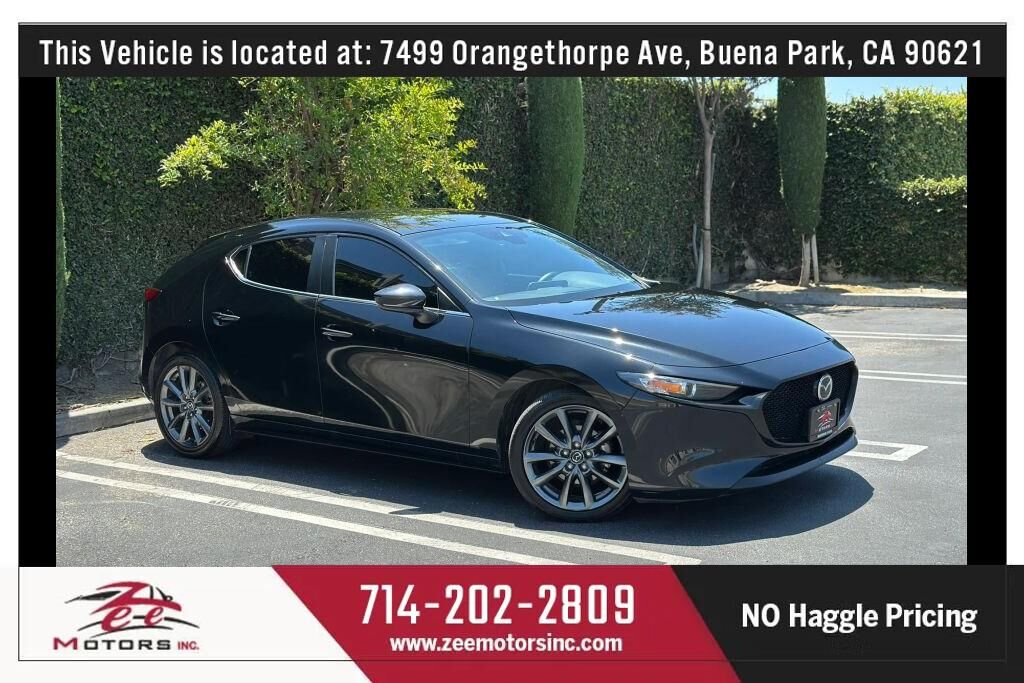 2022 MAZDA Mazda3